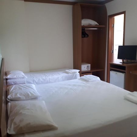 Suite Golden Dolphin - Sem Tv Caldas Novas Esterno foto